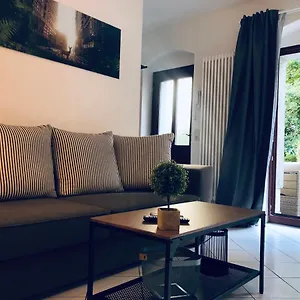  Apartment Helles 2 Raum Mit Eigener Terrasse Altstadt Deutschland